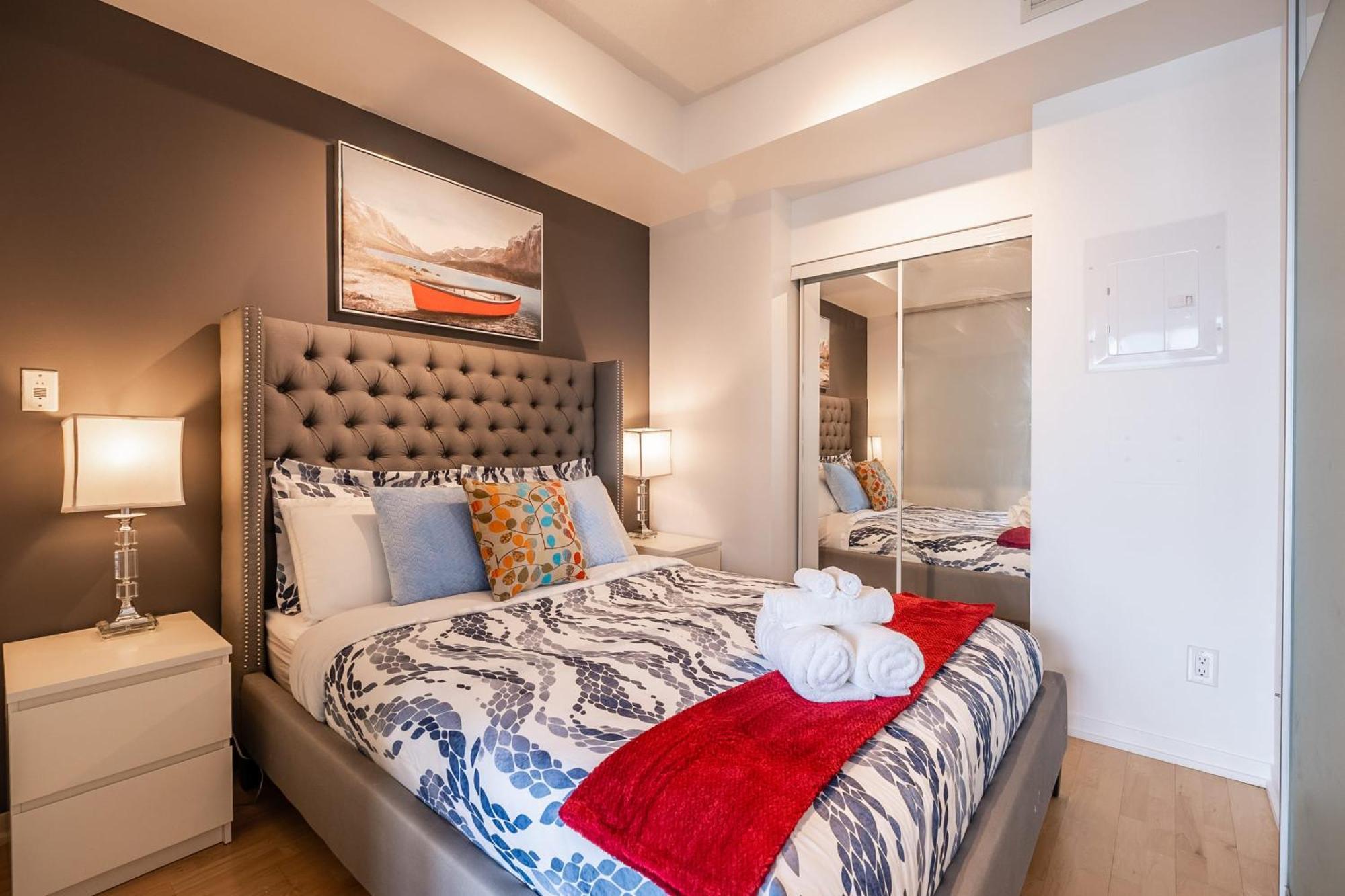 1Br Luxury Condo - Downtown โตรอนโต ภายนอก รูปภาพ