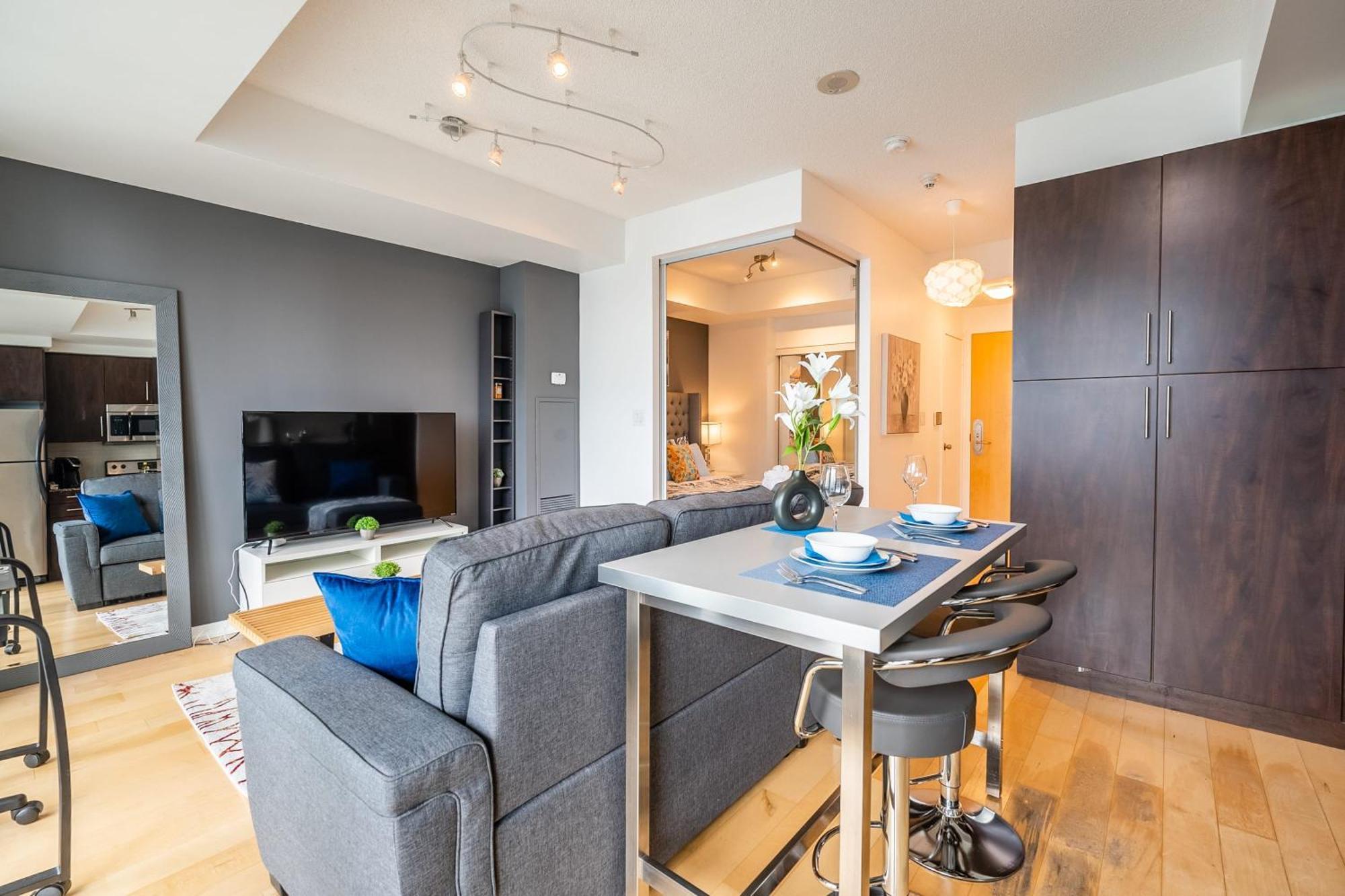 1Br Luxury Condo - Downtown โตรอนโต ภายนอก รูปภาพ